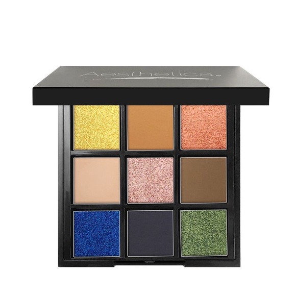 Aesthetica Be Bold Eyeshadow Palette - Picture 2 of 6